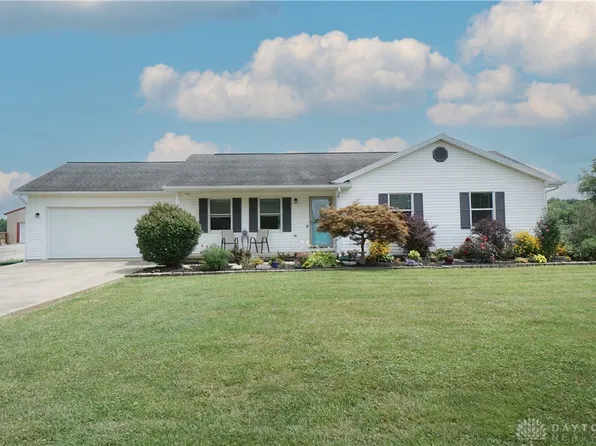 7297 Fairground Rd, Blanchester, OH 45107