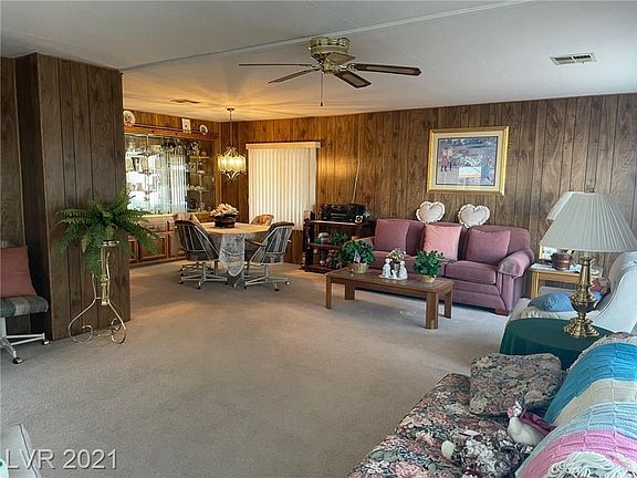 3rd image of 5067 Royal Dr