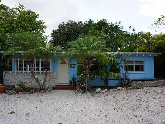 3rd image of 229 2nd Rd