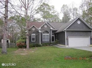 105 Redhead Ct, Jacksonville, NC 28540