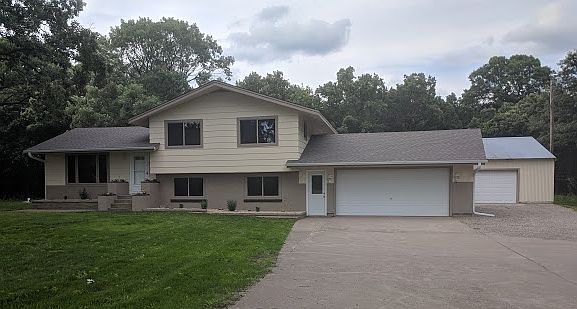1st image of 2035 269th Ave NE
