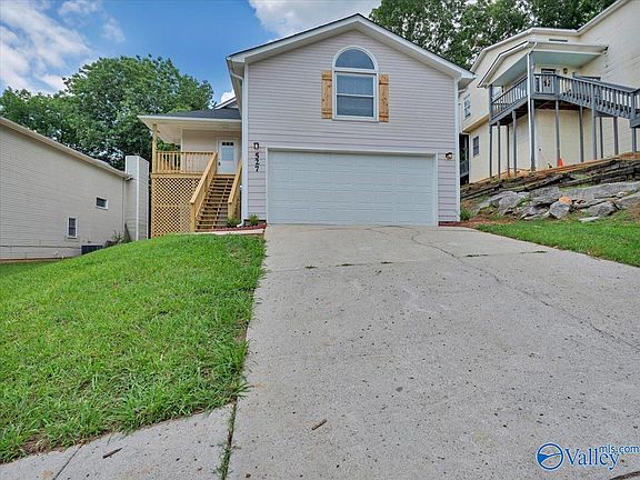3rd image of 527 Farmingdale Rd SE