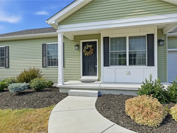 3880 Big Tree Rd, Hamburg, NY 14075