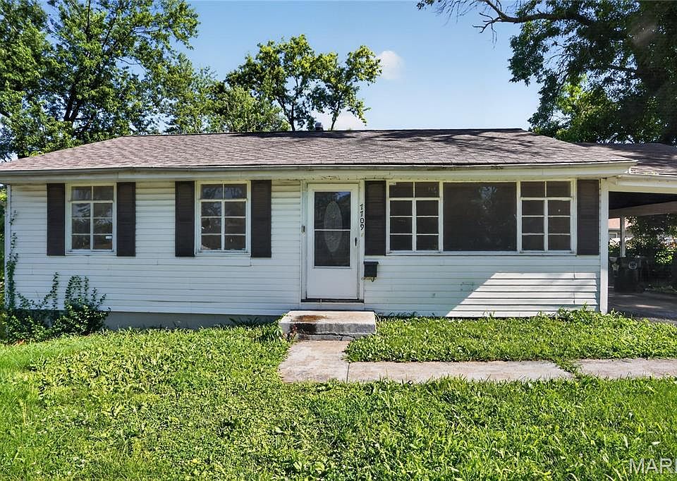 1st image of 7709 Paddington Dr