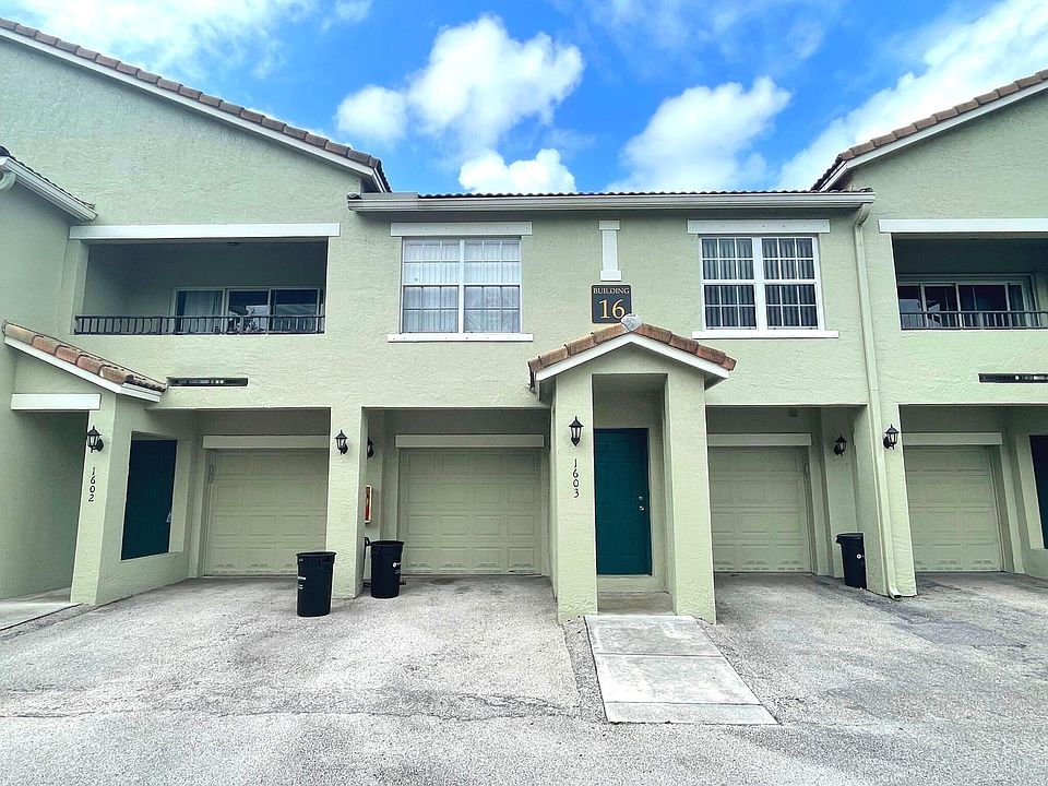 1st image of 1603 Belmont Pl