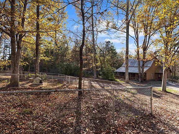 4th image of 4137 County Road 368 E