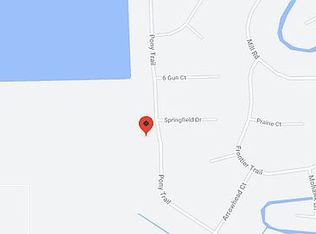 352 Pony Trl, Angleton, TX 77515