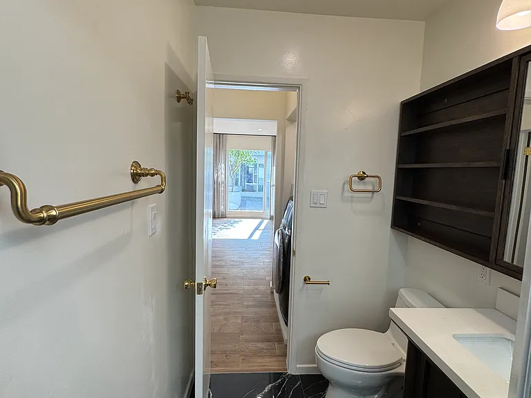 1134 9th St #D — Photo 10