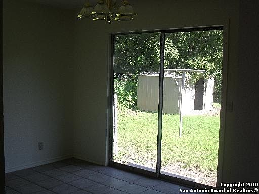 3rd image of 107 Westmont Dr