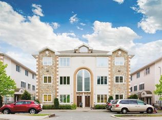 126 Route 306 UNIT 301, Monsey, NY 10952