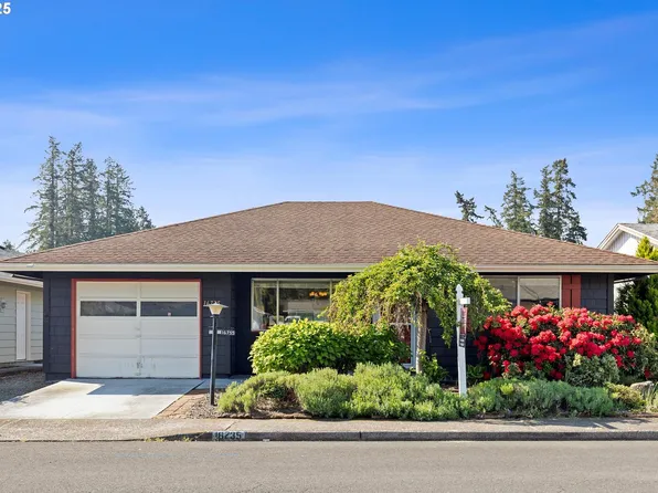 16735 SW King Charles Ave, Portland, OR 97224