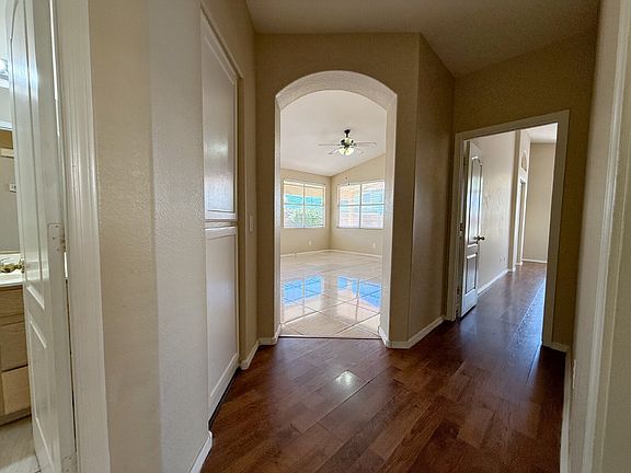 4th image of 9821 W Yukon Dr