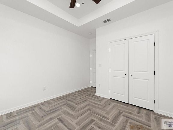 3rd image of 101 Parkway Ave