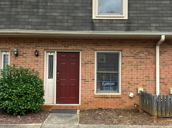 3925 Mountain View Rd APT F4, Oakwood, GA 30566