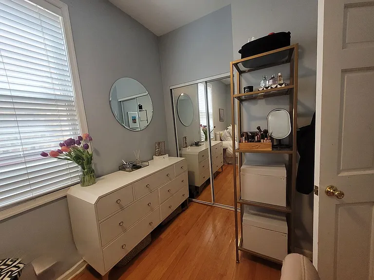 1456 N Orleans St — Photo 10