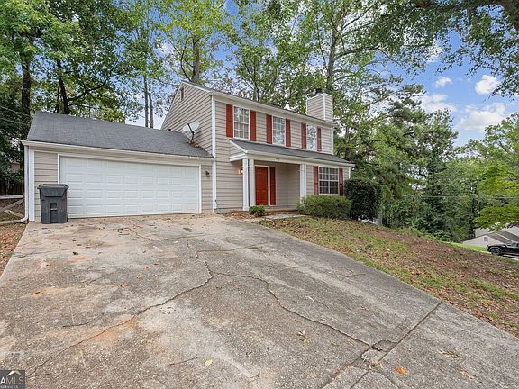 2nd image of 4701 Valley Ridge Dr