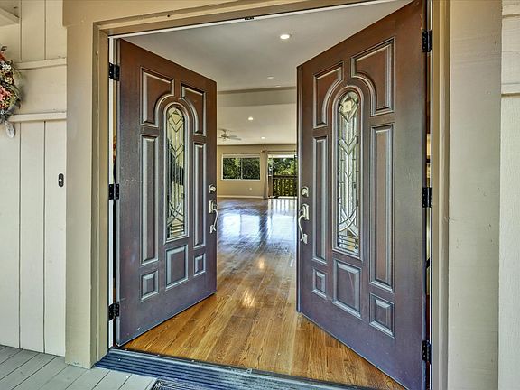 2nd image of 68 Rockrose Way