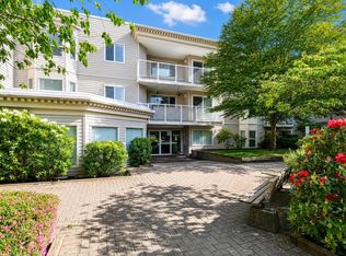9948 151st St #311, Surrey, BC V3R 0V6