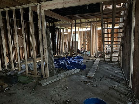 2nd image of 503 Ben Hur Ave