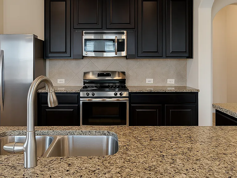 8303 Greys Ln — Photo 7