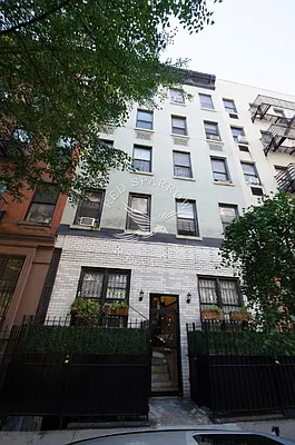 Rented by Red Sparrow Realty Group | media 41