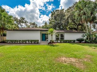 1307 Valley Hill Dr, Lakeland, FL 33813