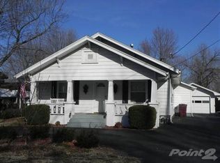 306 S Main St, Willard, MO 65781