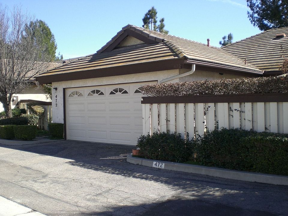 1st image of 472 Sobre Colinas Pl