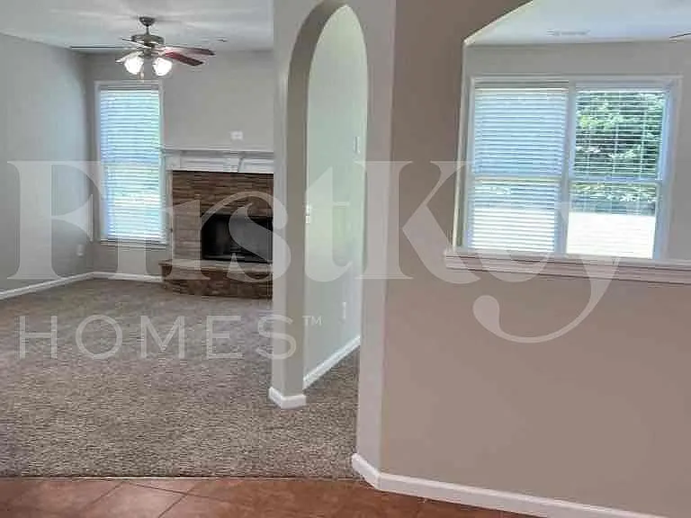 4391 Quinton Hill Ct — Photo 3