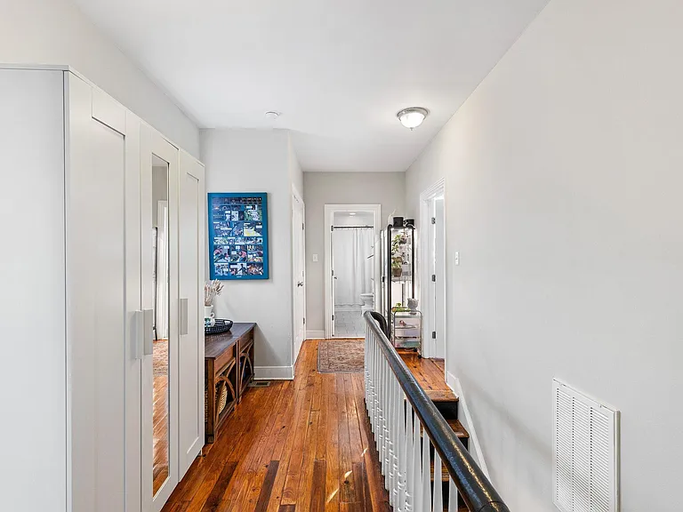703 N 24th St — Photo 19