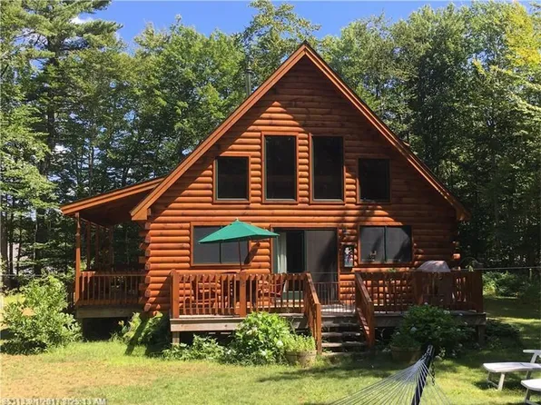 164 North Rd, Chebeague Island, ME 04017