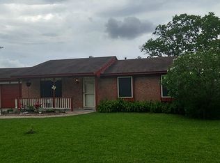 813 Texas Ave, League City, TX 77573