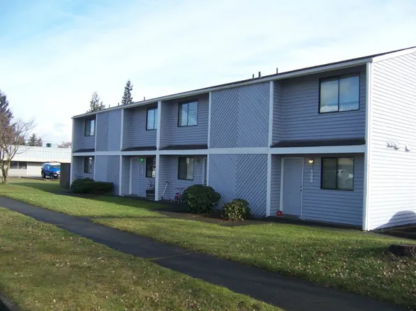1557 Semanski St, Enumclaw, WA 98022