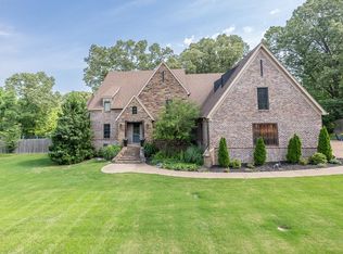 9470 Salem Woods Dr, Lakeland, TN 38002