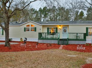 459 Phillips Dr, Freeport, FL 32439