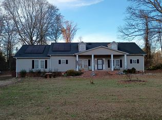 146 Nesbitt Rd, Wellford, SC 29385
