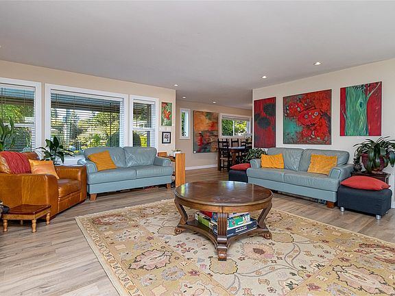 4th image of 862 Canterbury Rd