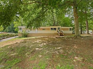 151 Hallborough Dr, Jonesborough, TN 37659
