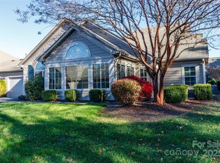 3546 S Bank Ct, Matthews, NC 28105