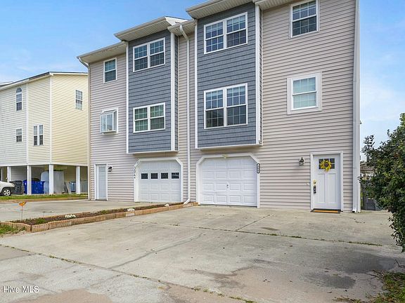 4th image of 304 Columbia Avenue Unit B