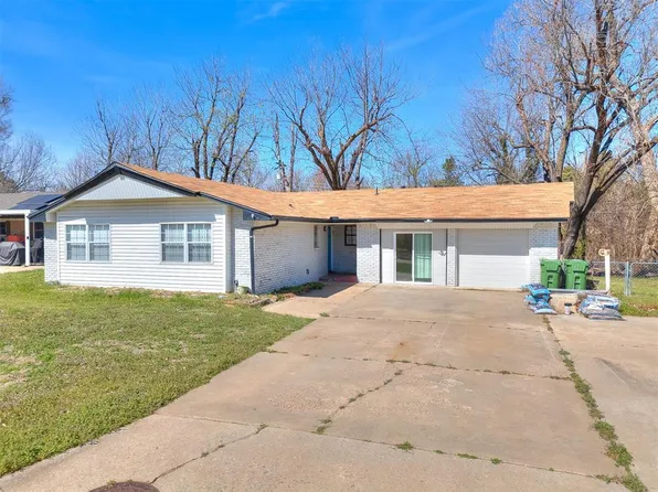 509 Turtle Creek Dr, Yukon, OK 73099