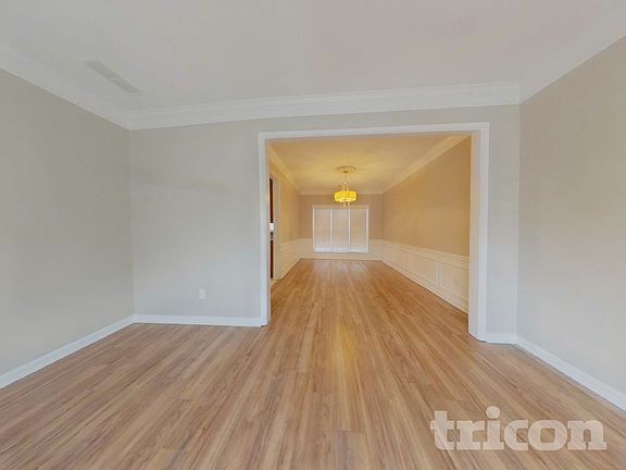 3rd image of 5910 Haterleigh Dr