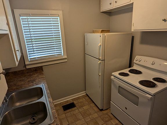 4th image of 1520 Cleveland St