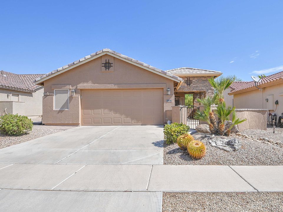 1st image of 2416 E Fiesta Dr