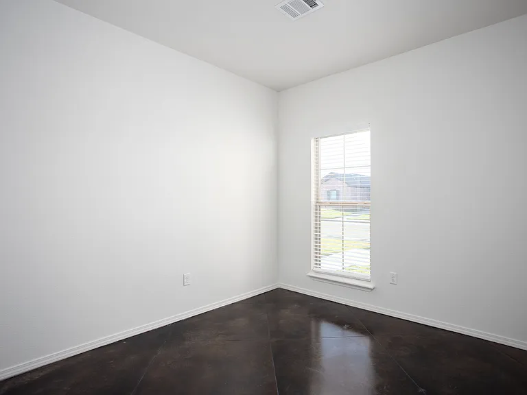 9916 Digby Ln — Photo 4