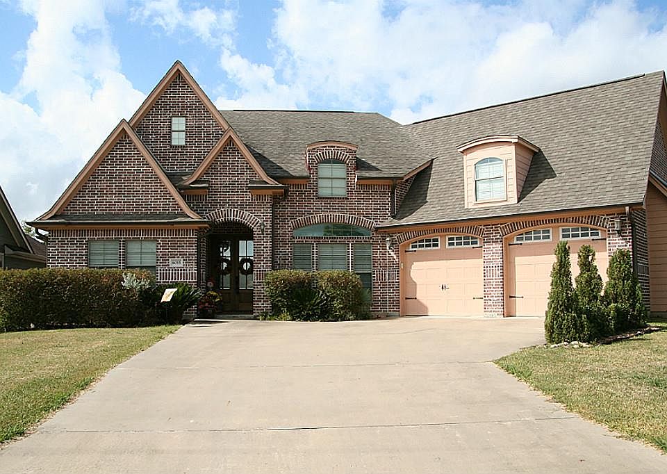 1st image of 6055 Carrie Ln