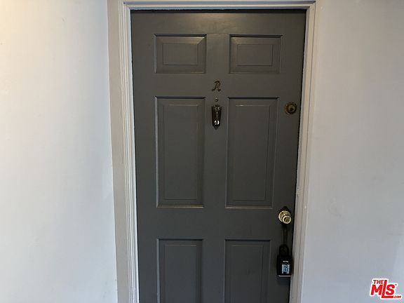 3rd image of 114 Vista Del Mar APT A