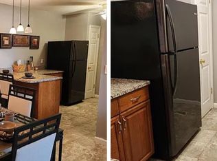 452 Chapel Ridge Dr APT C, Hazelwood, MO 63042