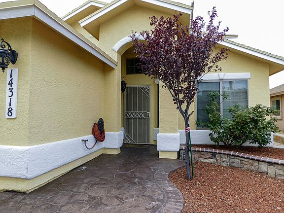 4th image of 14318 Island Point Dr