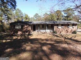 2590 Lake Capri Rd NW, Conyers, GA 30012